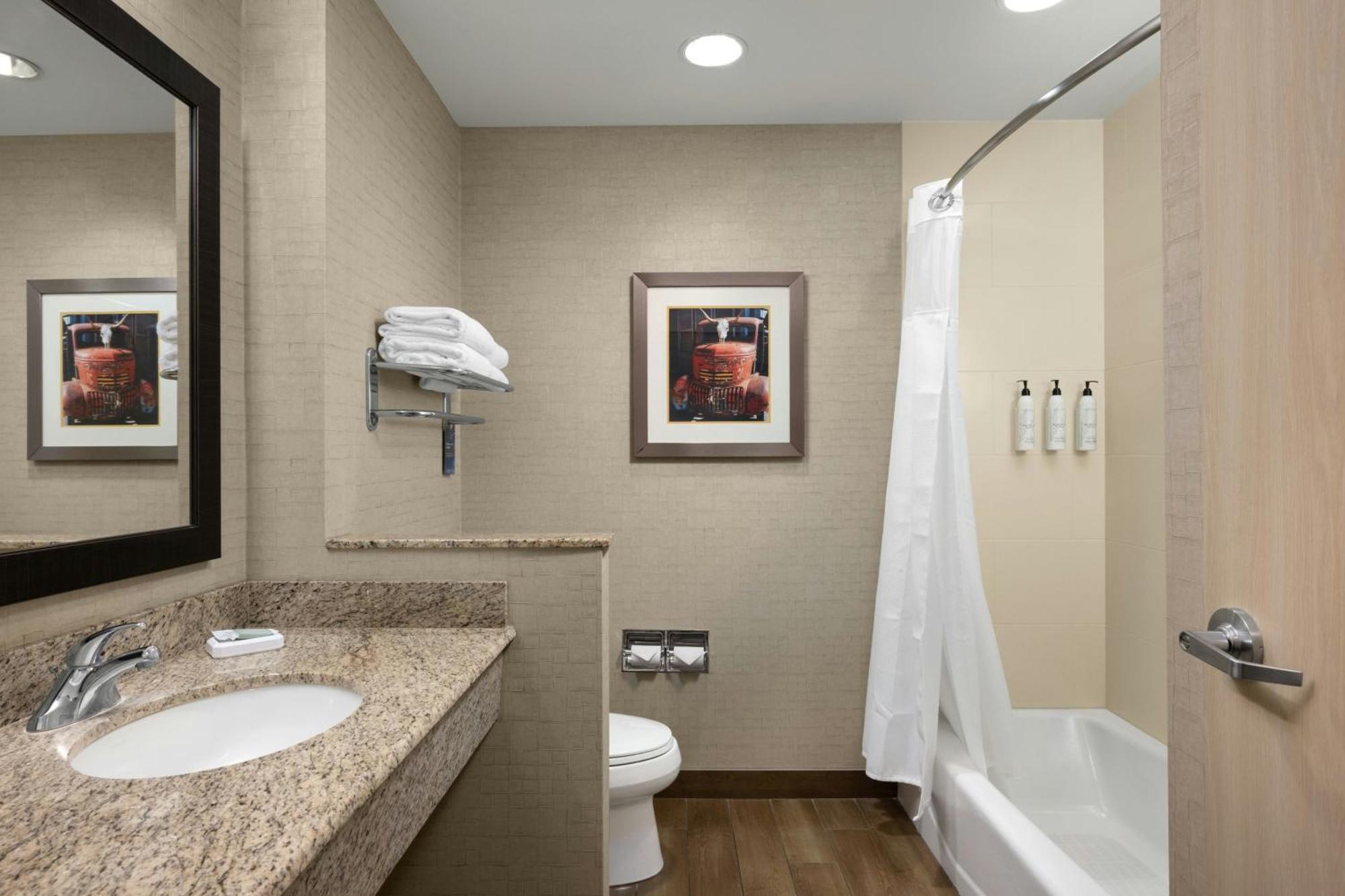 Fairfield Inn & Suites By Marriott Moscow Bagian luar foto