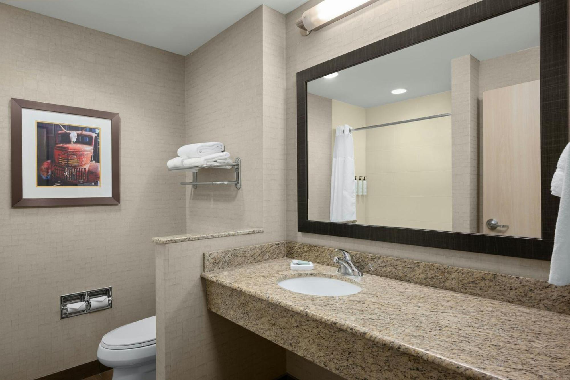 Fairfield Inn & Suites By Marriott Moscow Bagian luar foto